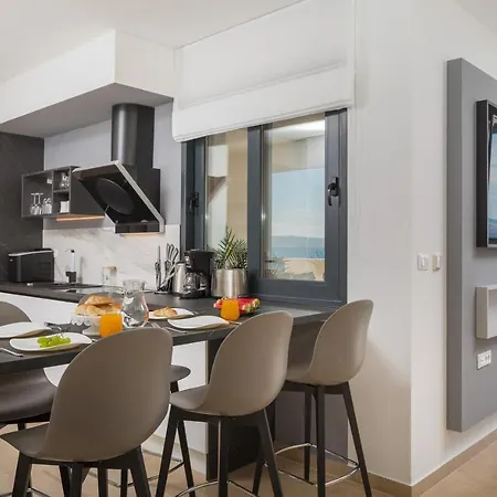 Apartamento Four Brothers - Penthouse Podstrana