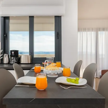 Apartamento Four Brothers - Penthouse Podstrana